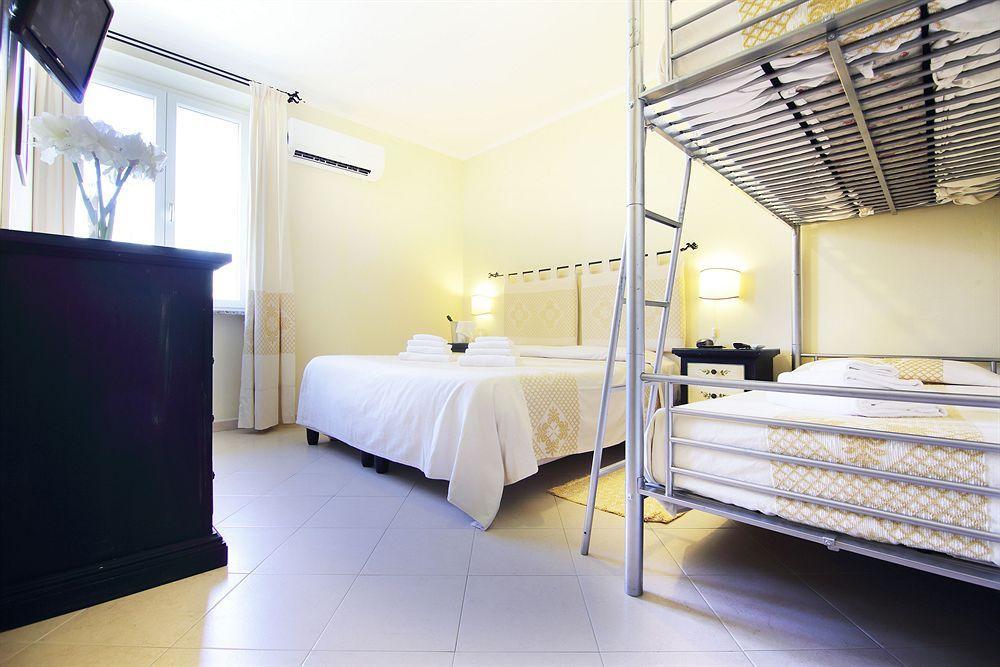 Hotel Domominore Fertilia Kültér fotó